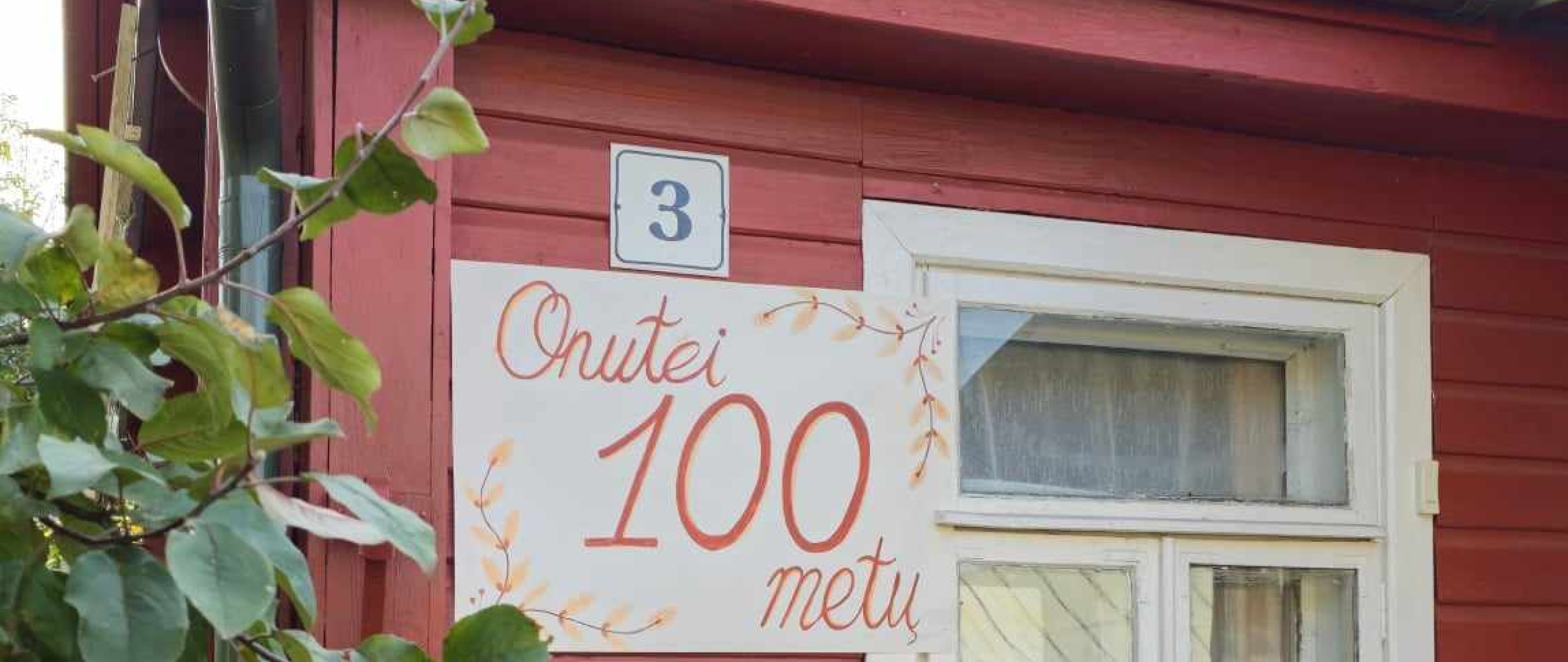 Sveikinimai 100 metų jubiliejaus proga 